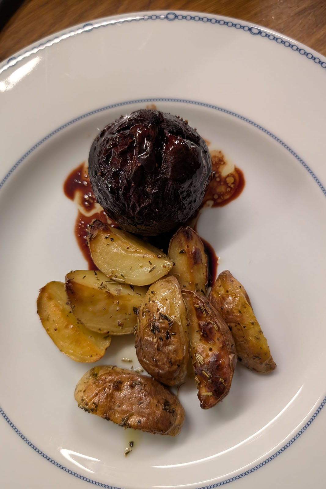 fastensuppe_gemuese_in_klarer_bruehe_im_hotel_kranich